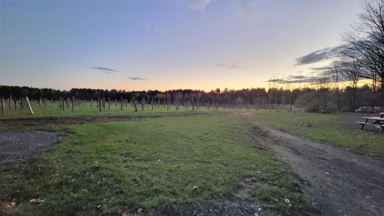 Auberge Du Vignoble Бромон Екстериор снимка
